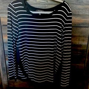 Black and White Top with side slits